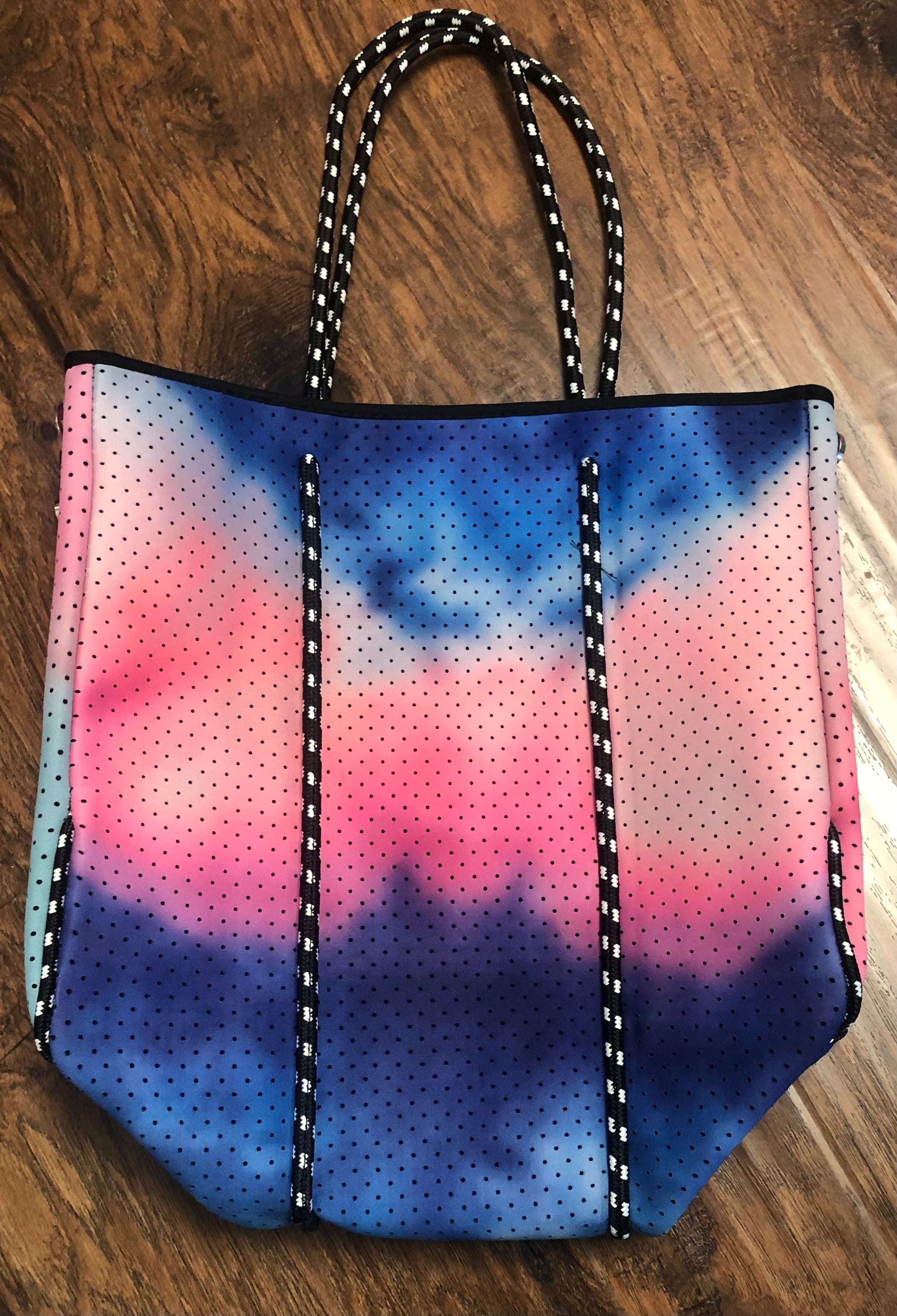 Neoprene Tote With Coin Pouch