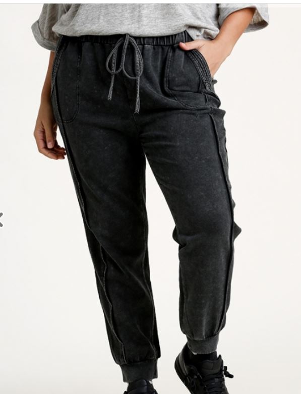 Mineral Washed French Terry Elastic Waist and Drawstring Jogger Pants with Pockets