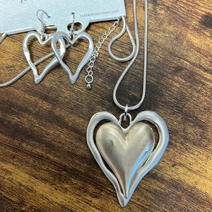 Double Heart Necklace w/earrings