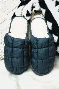 Shady Lane Puffed SLippers- Size Small